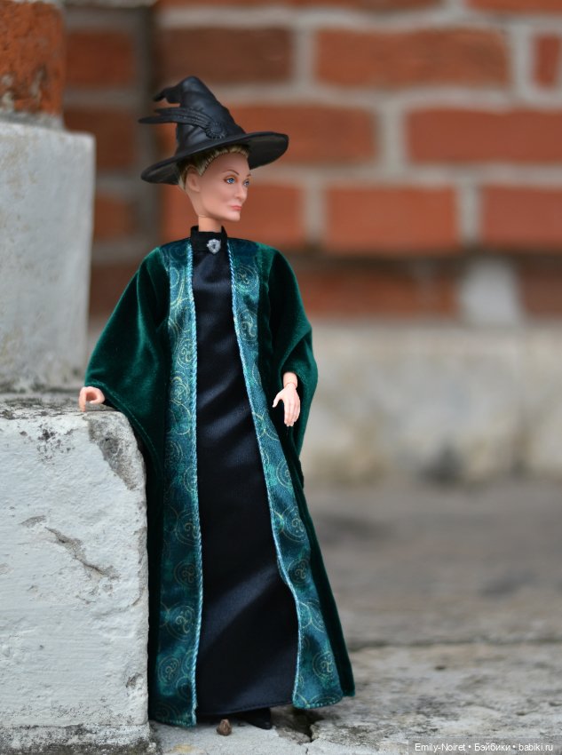 Минерва Макгонагалл — Куклы Barbie (Барби): Looks (фото 4)