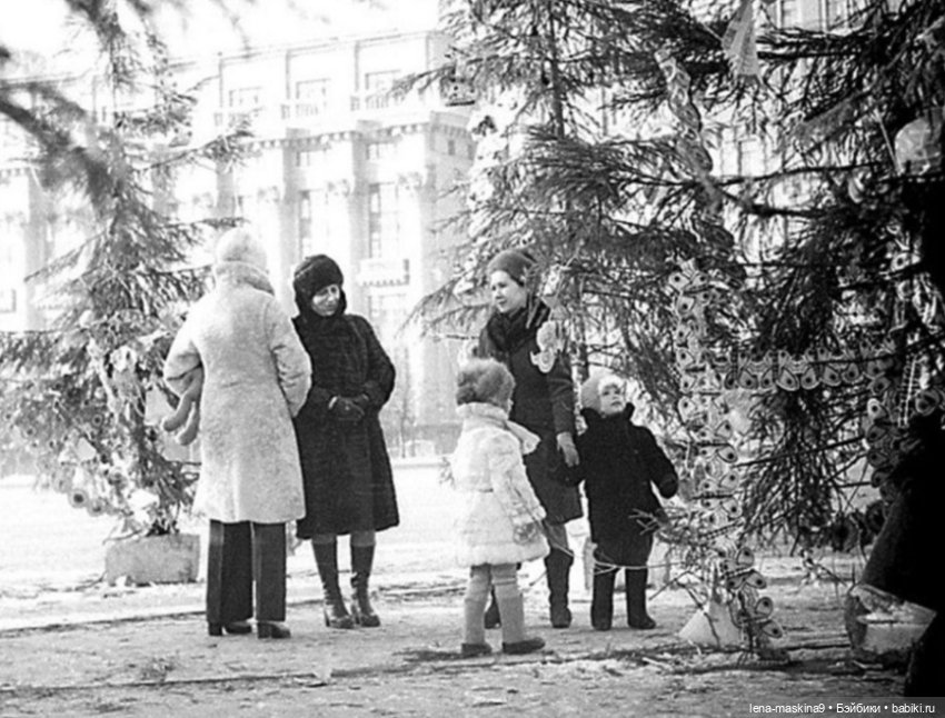 В лесу родилась ёлочка. Новый год - Назад в прошлое