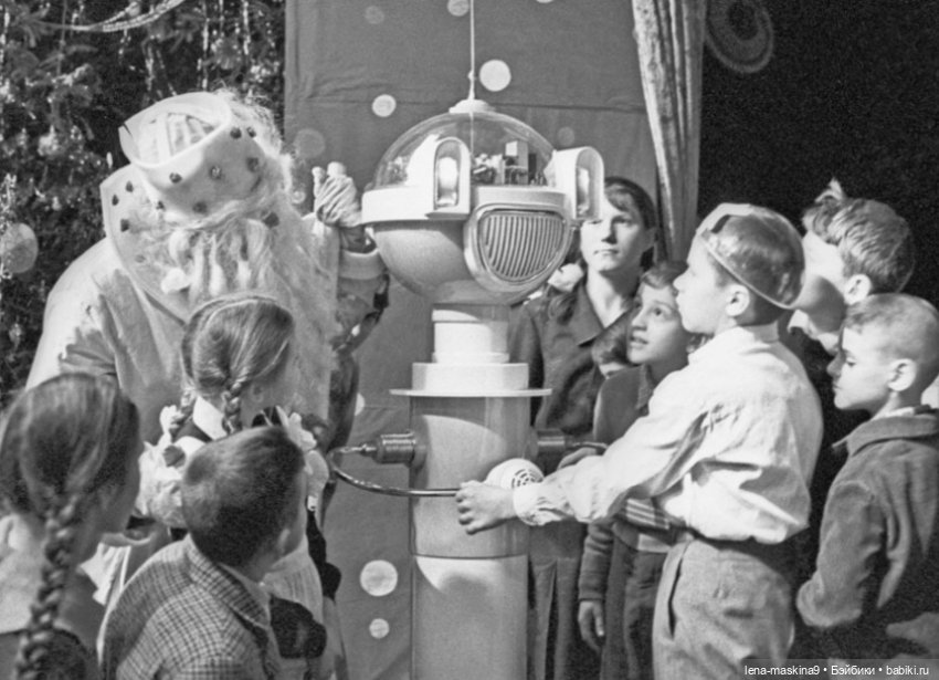 В лесу родилась ёлочка. Новый год - Назад в прошлое