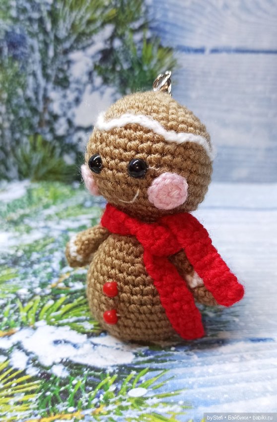 Пряничный человечек. Ёлочная игрушка ручной работы (фото 5)