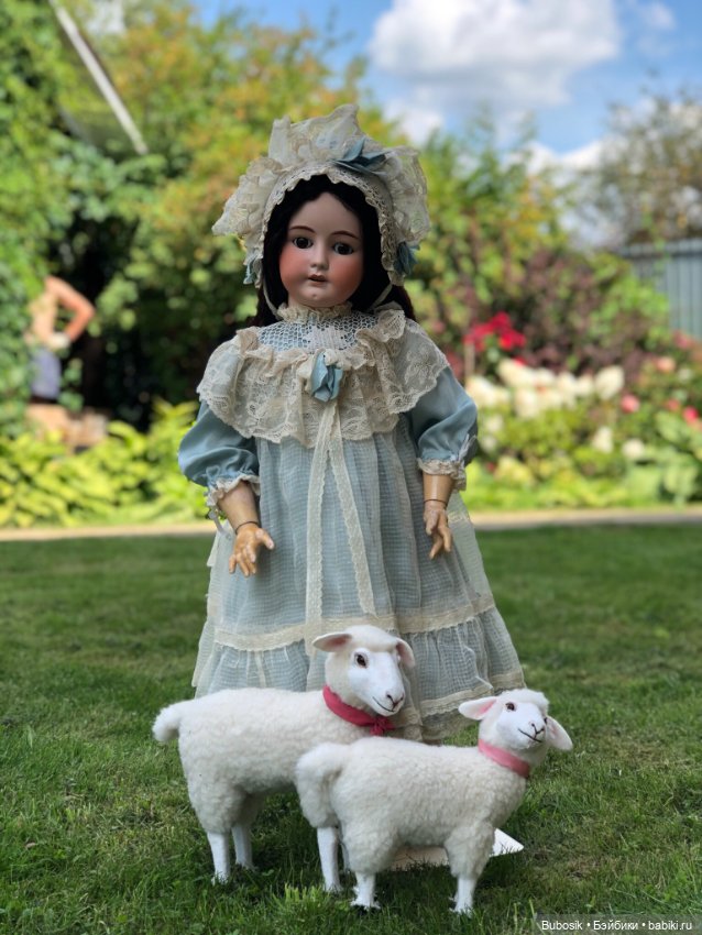 Встряхнемся. Антикварные куклы сезона Лето 2020