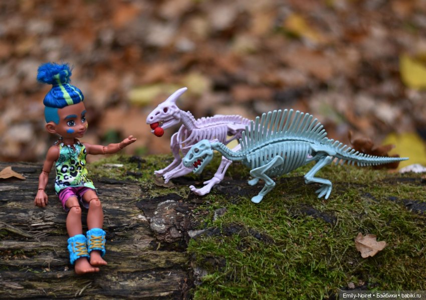 Охота с динозаврами — Куклы Monster High и Ever After High: G1 (фото 2)