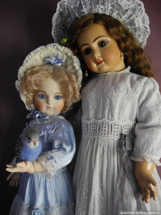 Фотосессия с птичкой — Редкие антикварные куклы и реплики: воск