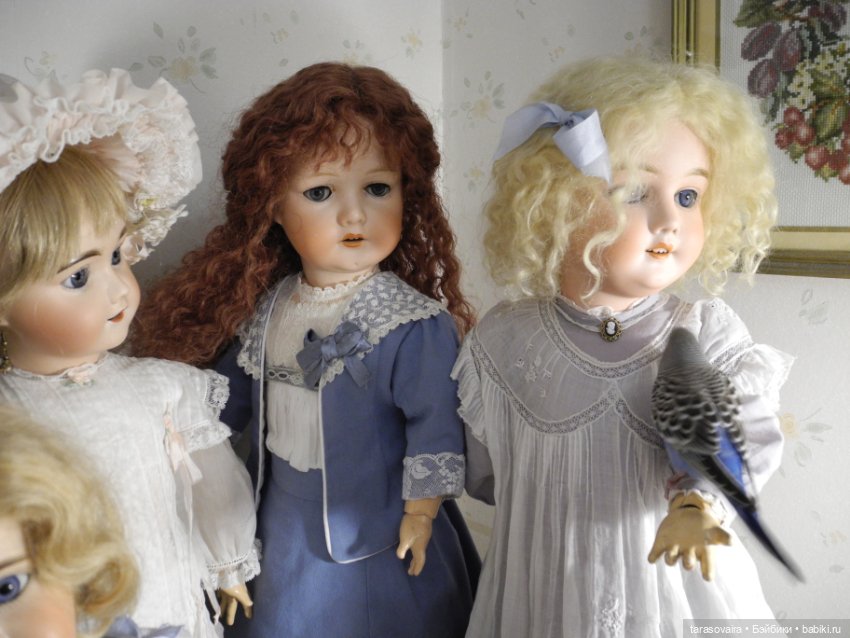 Фотосессия с птичкой — Редкие антикварные куклы и реплики: воск (фото 2)