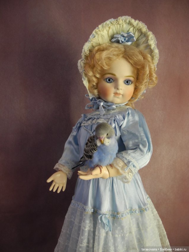 Фотосессия с птичкой — Редкие антикварные куклы и реплики: воск (фото 5)