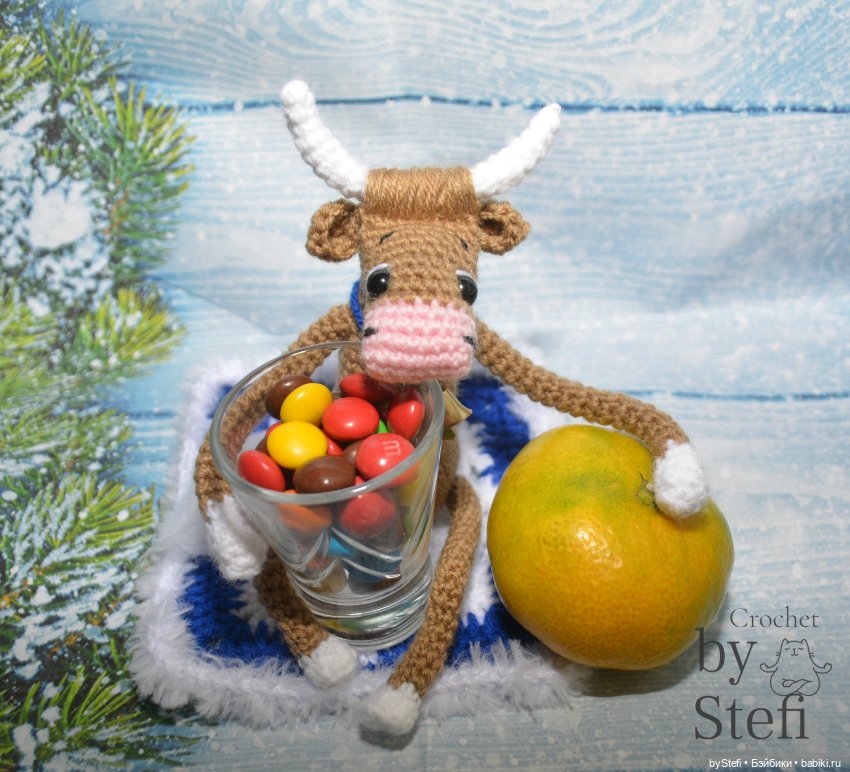 Бычок Изя активно готовить к Новому году (фото 5)