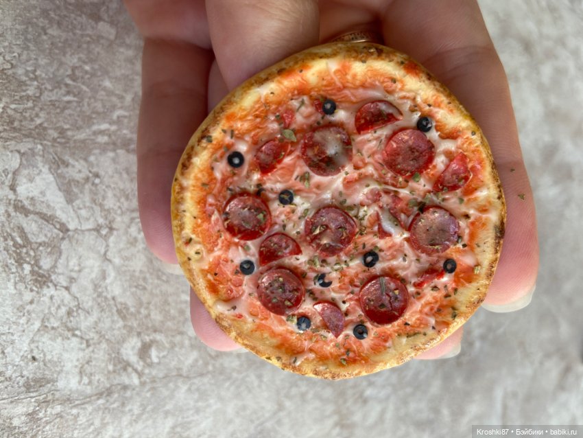 Миниатюра из полимерной глины (фото 2)