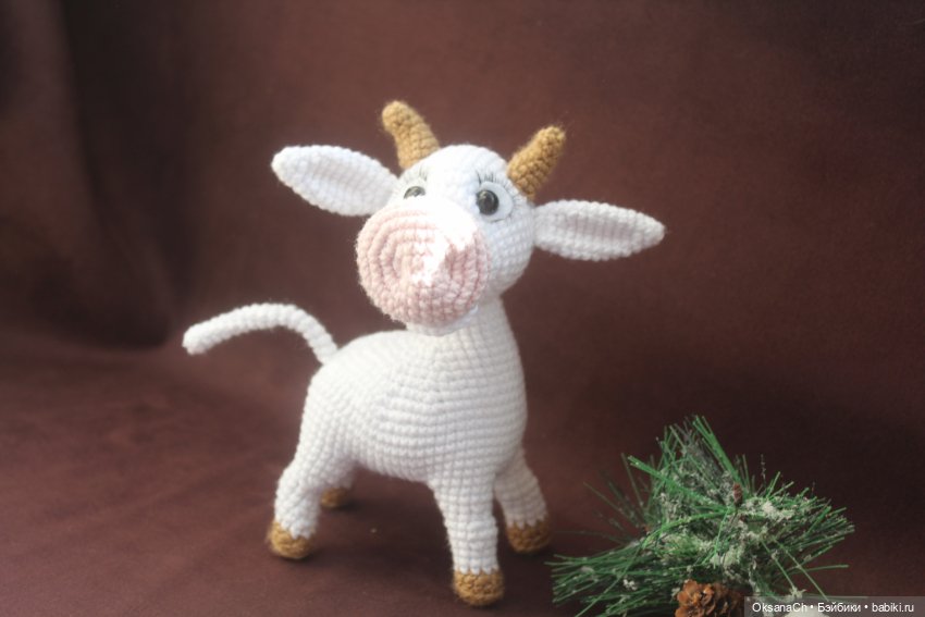 Теленочек Малыш — Вязаные игрушки и амигуруми: крючком