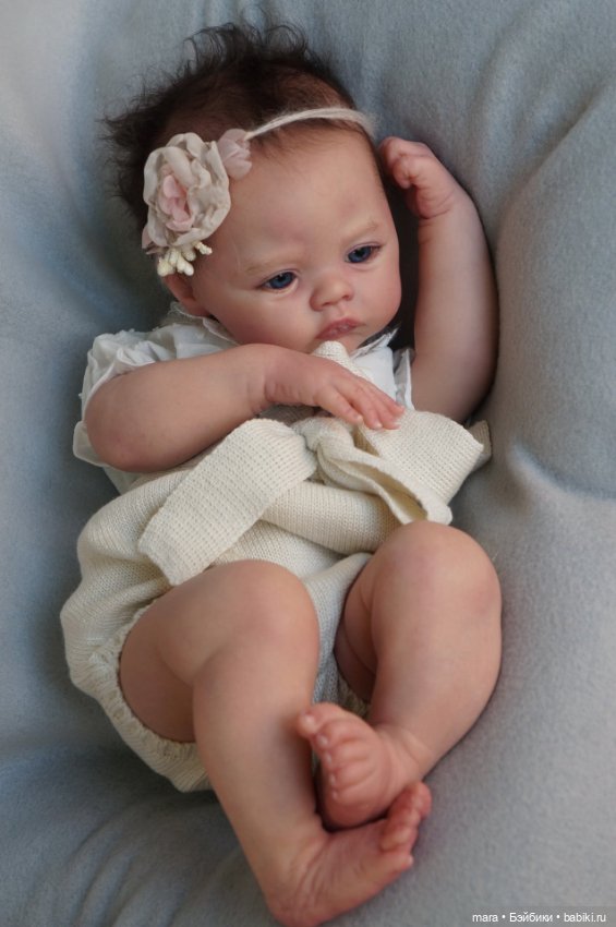 Meadow скульптора Andrea Arcello, автор прототипа Наталья Цыбина