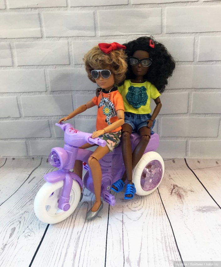 Creatable World. Однозначно, девочки