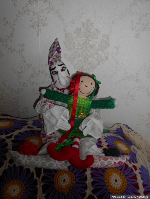 Выступление акробатического дуэта для старшего брата и сестры. С Днём Рождения