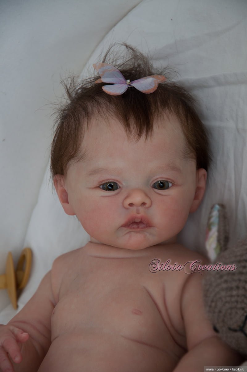 Meadow скульптора Andrea Arcello, автор прототипа Silvia Ezquerra