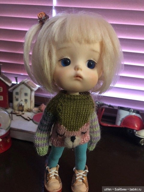 Без штанов, но в свитерах (фото 5)