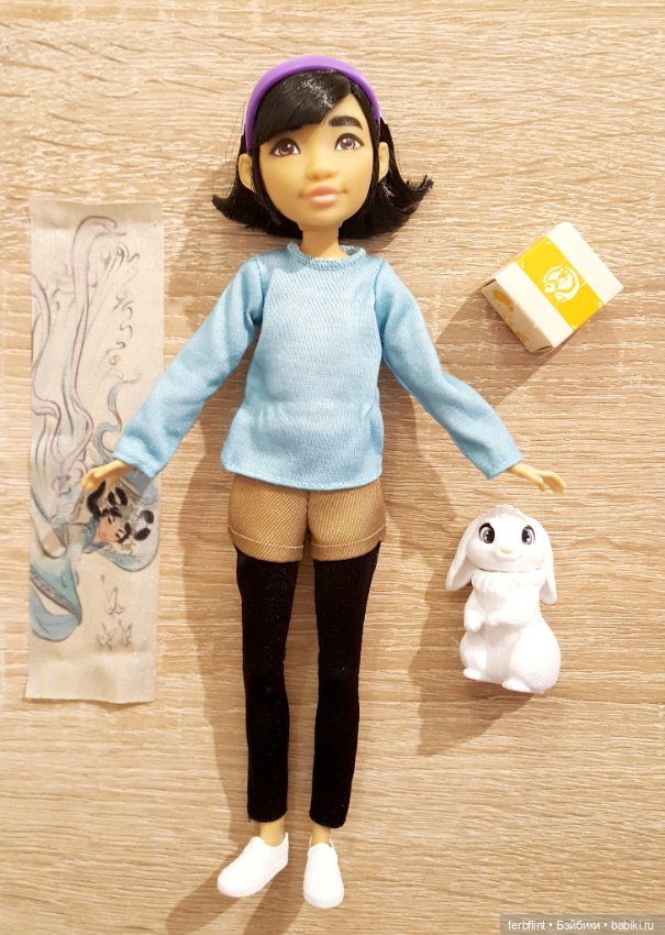 Малышка Фэй-Фэй — Куклы Creatable World (Mattel): шарнирные (фото 3)
