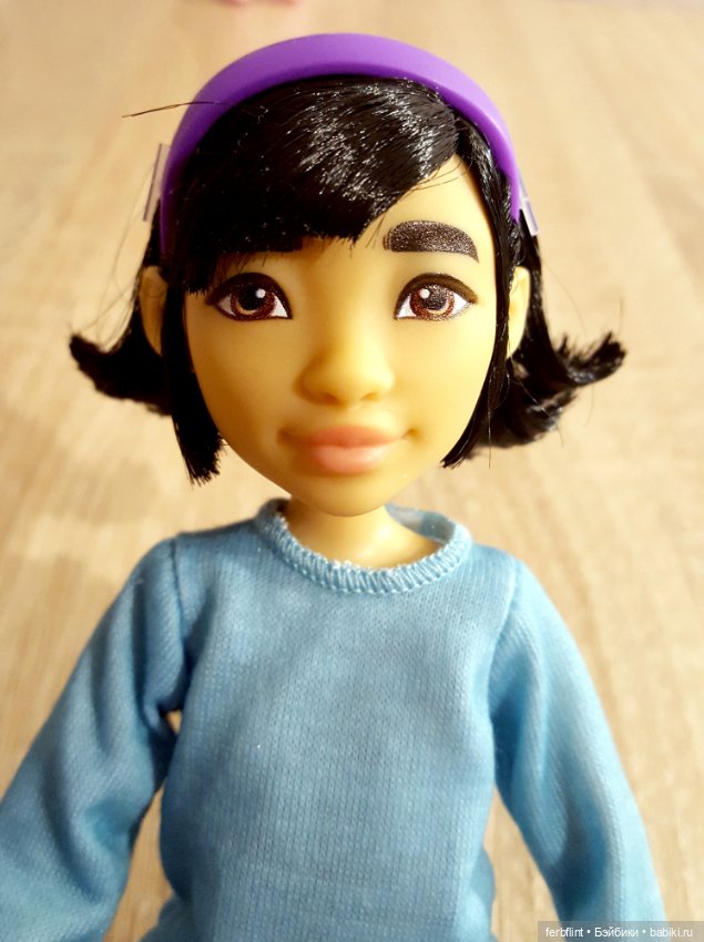 Малышка Фэй-Фэй — Куклы Creatable World (Mattel): шарнирные (фото 2)