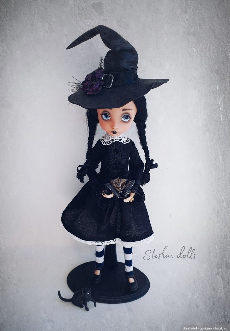 Маленькая ведьмочка или Венди из семейки Адамс? ООАК (фото 2)