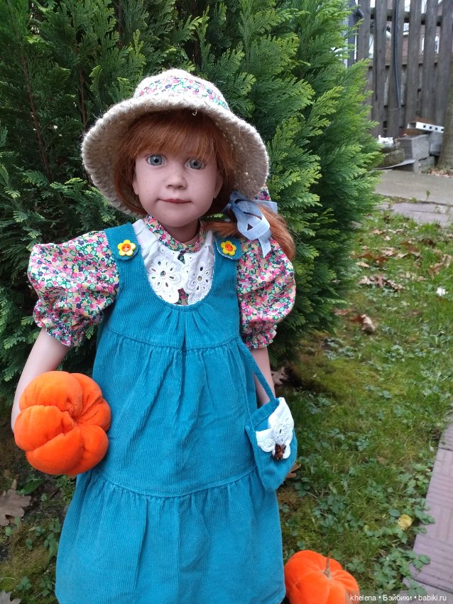Цвет настроения оранжево-голубой, или новый наряд для куклы