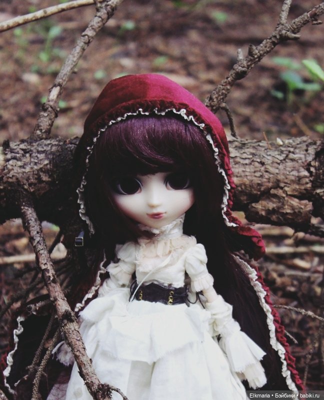 Pullip Bloody Red Hood: в тему прошедшего Хэллоуина (фото 3)