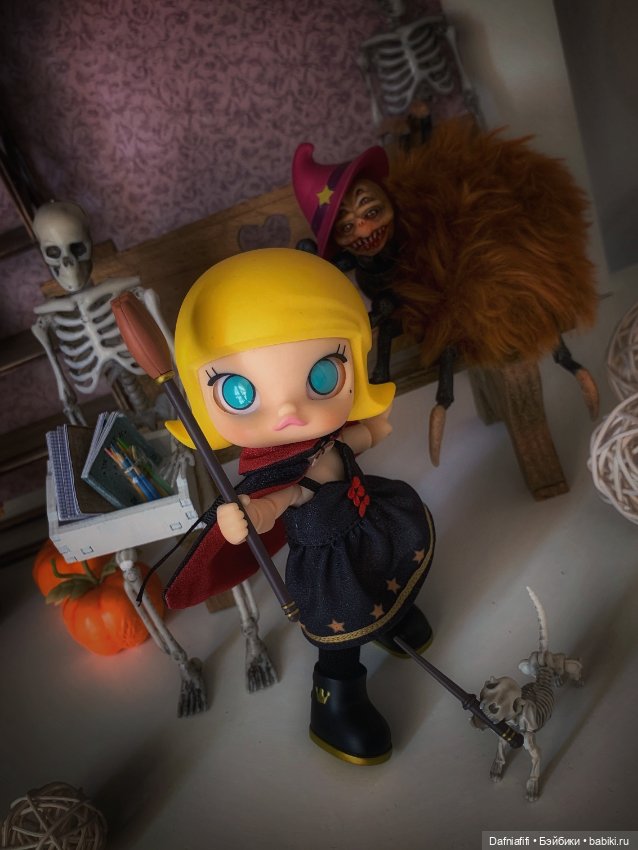 Молли-маленькая ведьма — Коллекционные куклы разных авторов (Разное): редкие бренды (фото 3)