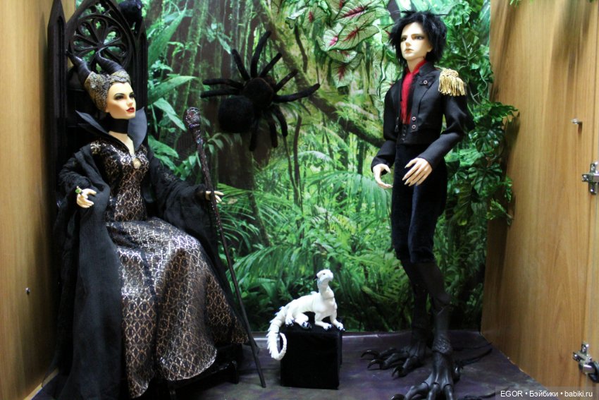 Выставка "Мир глазами кукол" в городе Козьмодемьянск