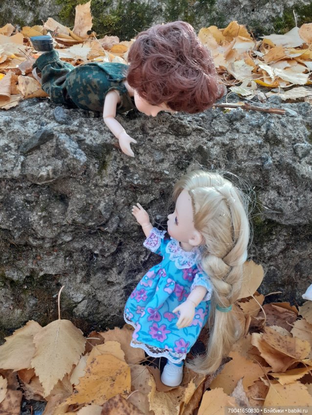 Прогулка Аришки и Артемки