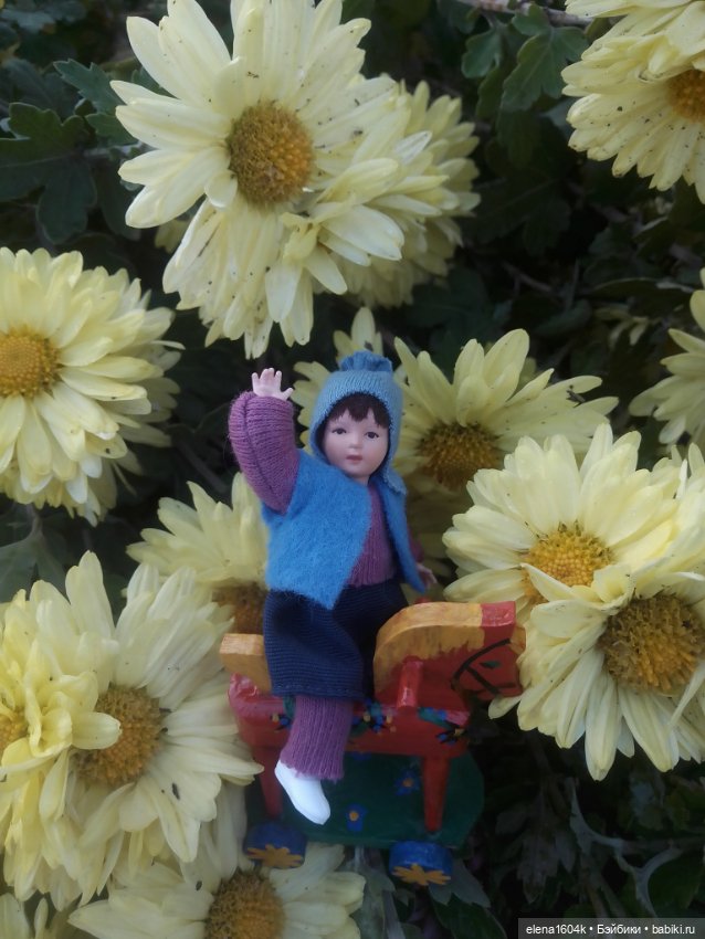 Кети на прогулочке — Куклы Минимир (Minimir): Пупсы 7 и 11 см (фото 2)