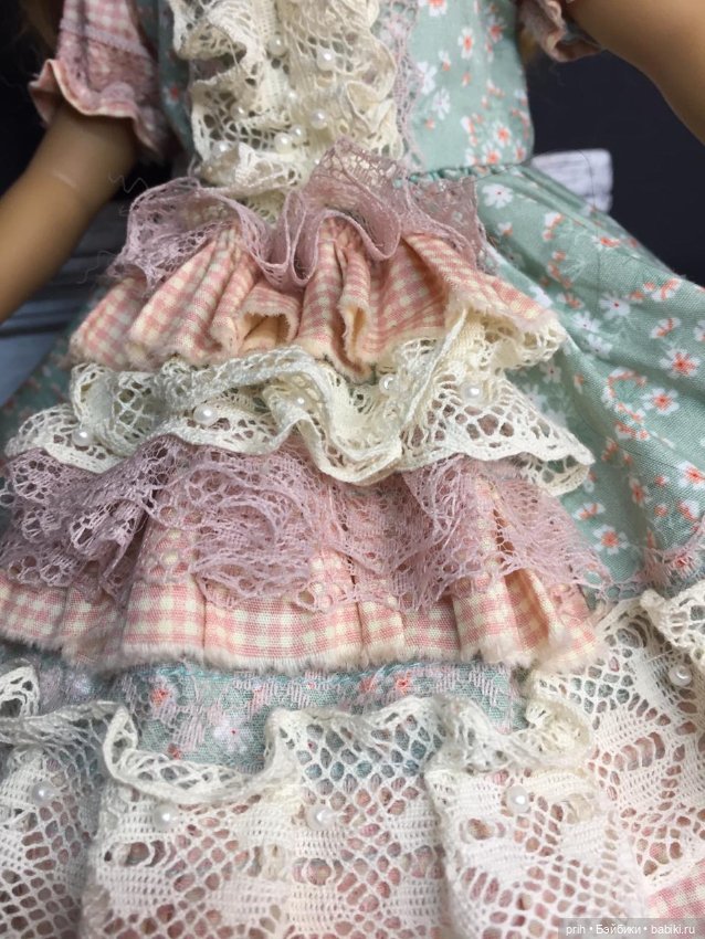 Новый наряд зайки получился очень нежным (фото 3)