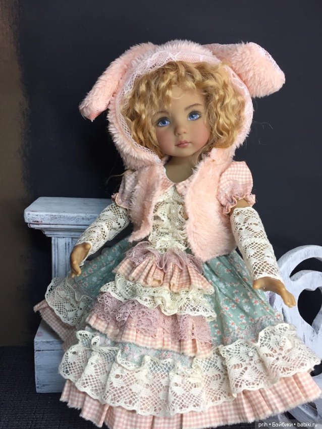 Новый наряд зайки получился очень нежным (фото 5)