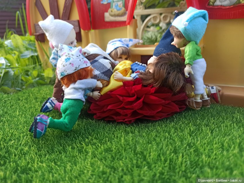 Сказка про Белоснежку и 7 гномов. Realpuki. 110 часть