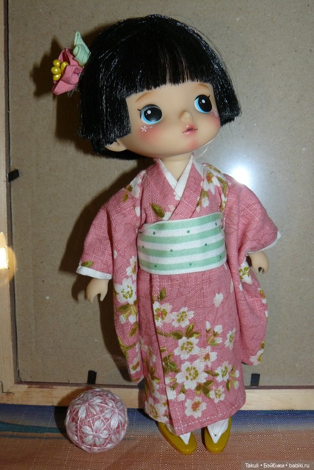 Новенькие девочки: такие разные и приехали вместе (фото 3)