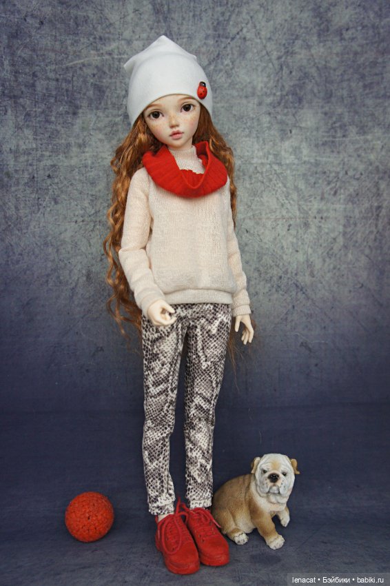 Сонечка, Джульбарс и мячик (фото 3)