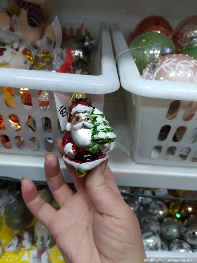 Новогодние игрушки, свечи и хлопушки (фото 6)