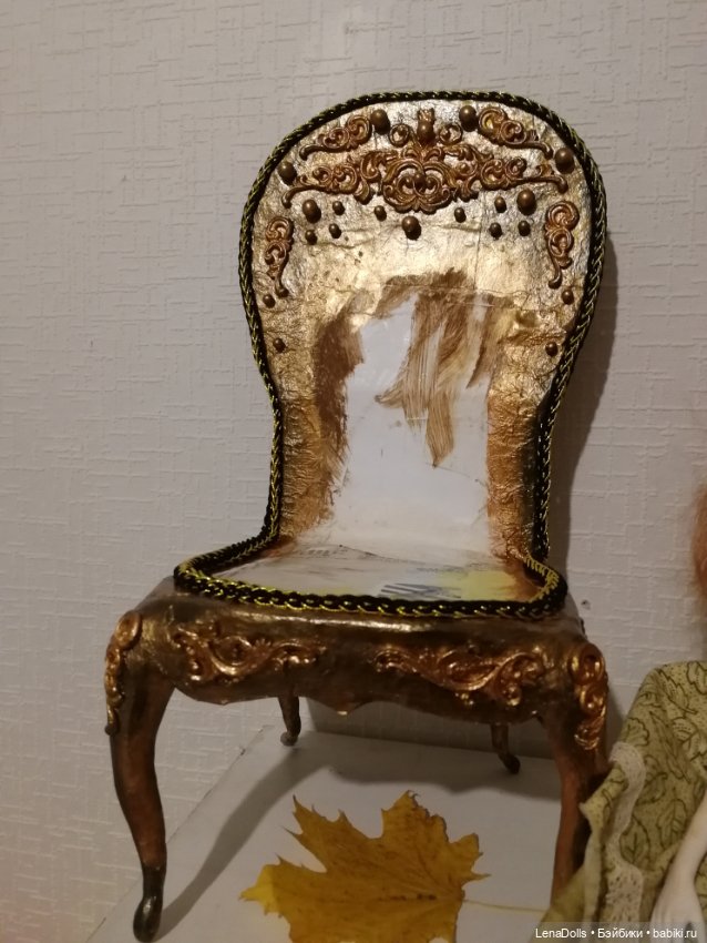 Совсем недавно попробовала сделать стульчики для кукол, не судите строго