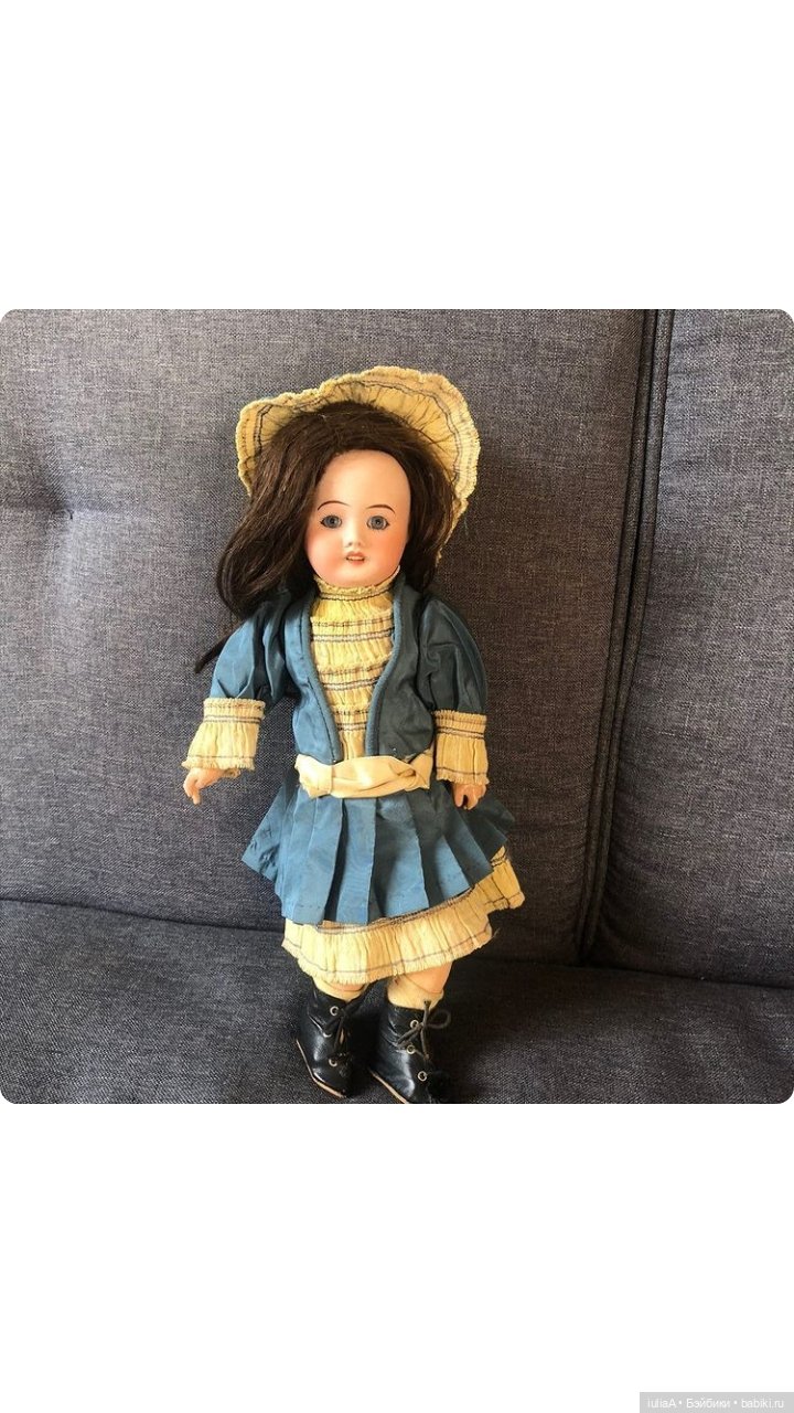 Помогите пожалуйста опознать куклу