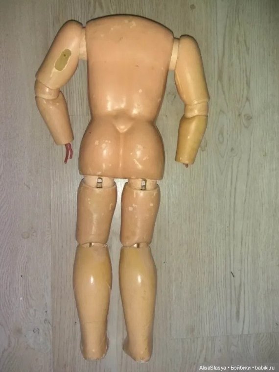 Помогите опознать тело — Редкие антикварные куклы и реплики: воск (фото 3)