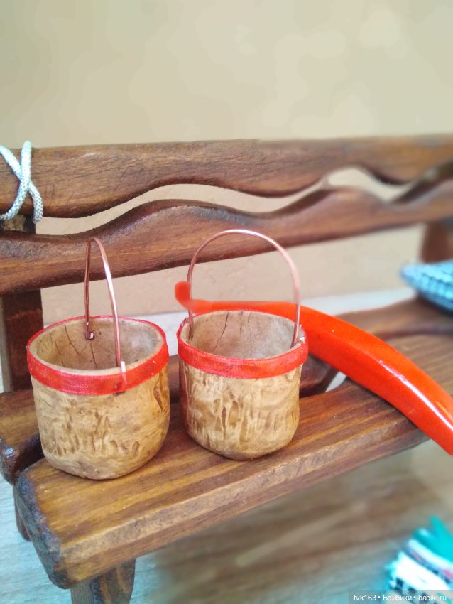 Мебель дополняет образ куклы, или кукла дополняет образ мебели