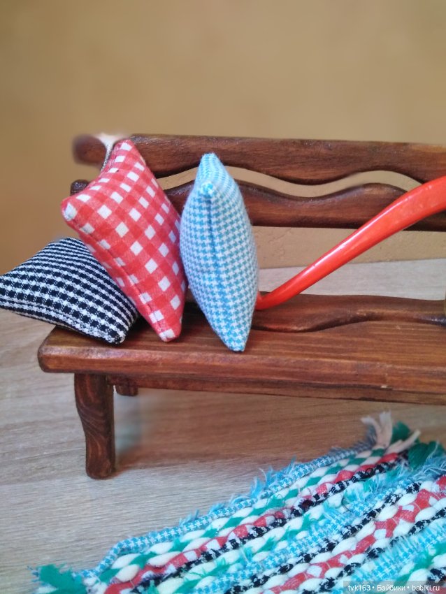 Мебель дополняет образ куклы, или кукла дополняет образ мебели (фото 6)