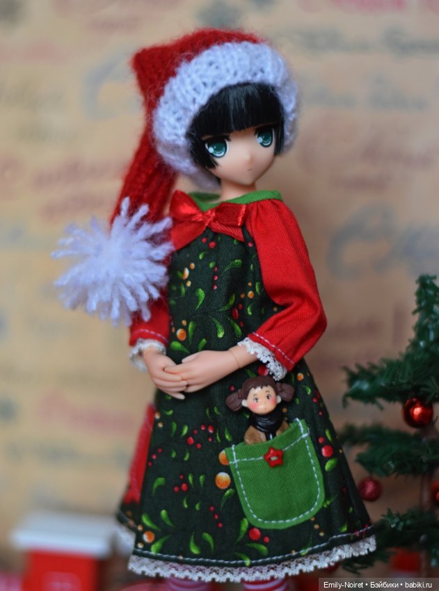 Маленькая помощница Санты (фото 7)