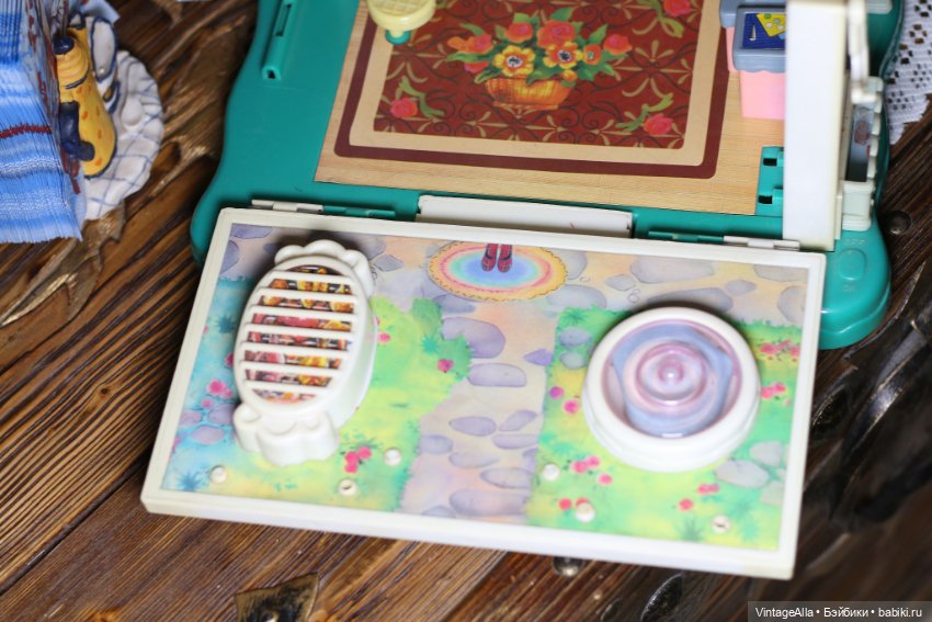 Кукольные домики придумали гении (фото 9)