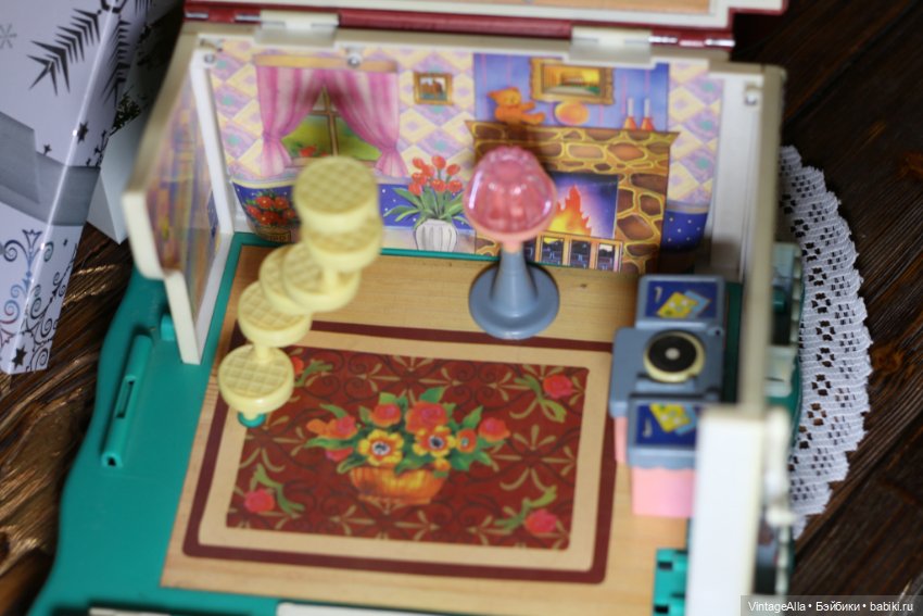 Кукольные домики придумали гении (фото 10)