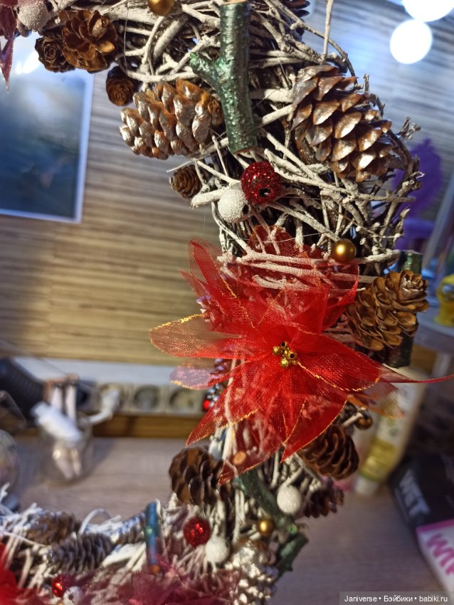 Рождественский веночек и мягкие ёлочные украшения в детский сад