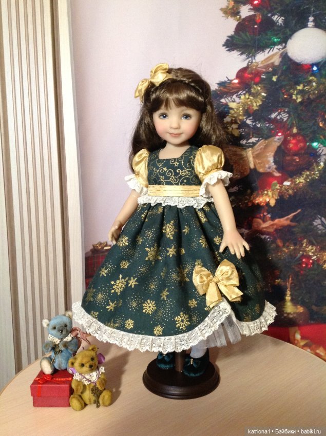 Новогодний наряд для куколки Эффнер (фото 5)