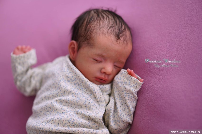 Lore скульптора Karola Wegerich, автор прототипа Alexa Calvo