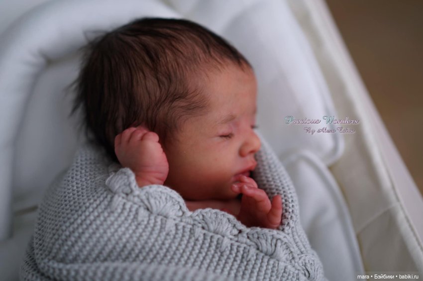 Lore скульптора Karola Wegerich, автор прототипа Alexa Calvo