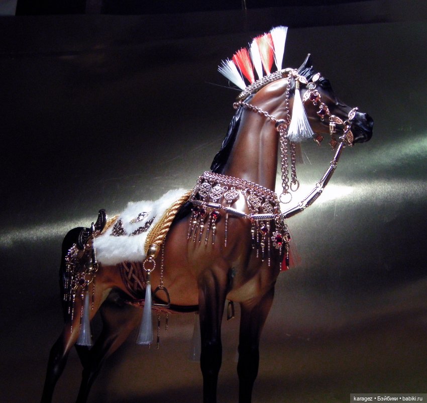 Новый восточный наряд султанского коня (фото 9)