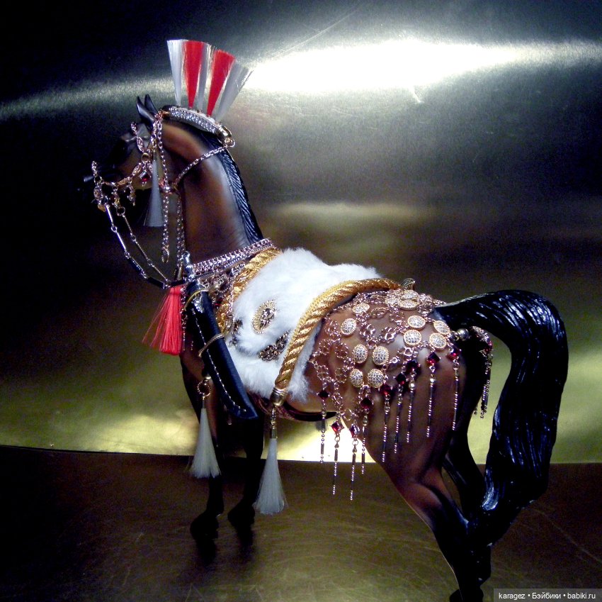 Новый восточный наряд султанского коня (фото 8)
