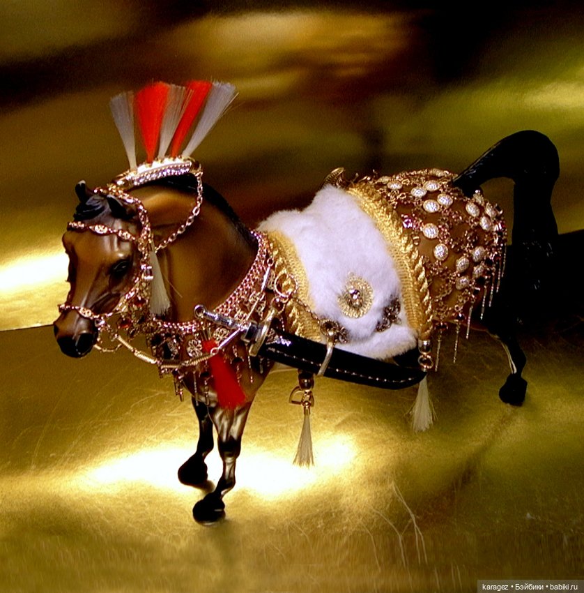 Новый восточный наряд султанского коня (фото 10)