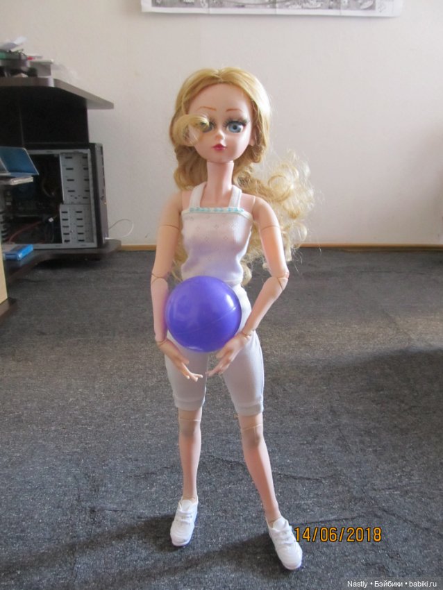 Прощание со звездой — Куклы Звезды подиума (Angel Collection): шарнирные (фото 5)