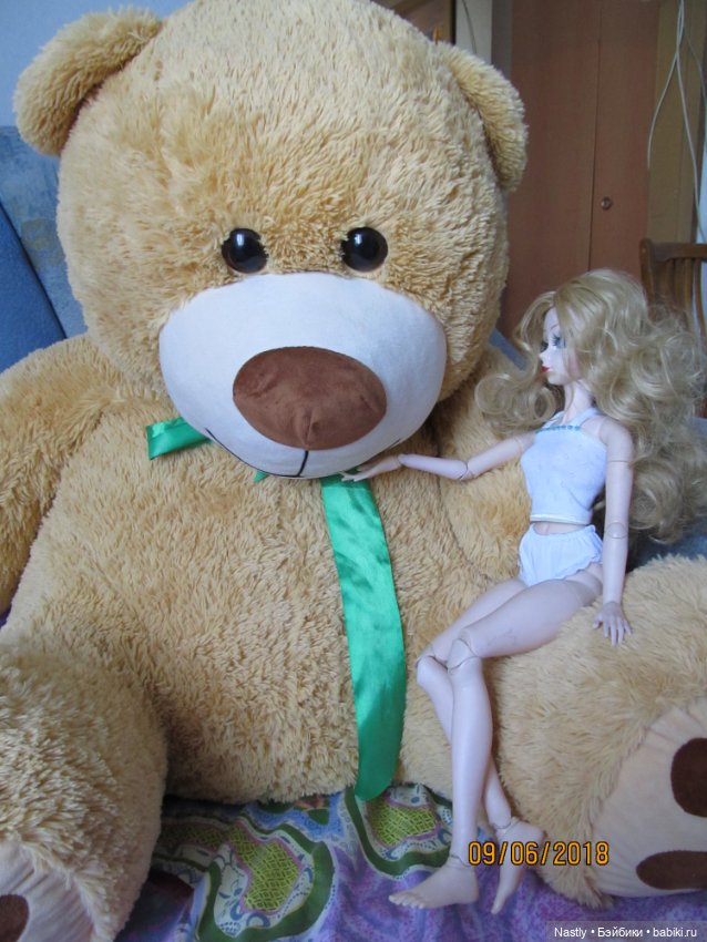 Прощание со звездой — Куклы Звезды подиума (Angel Collection): шарнирные (фото 7)