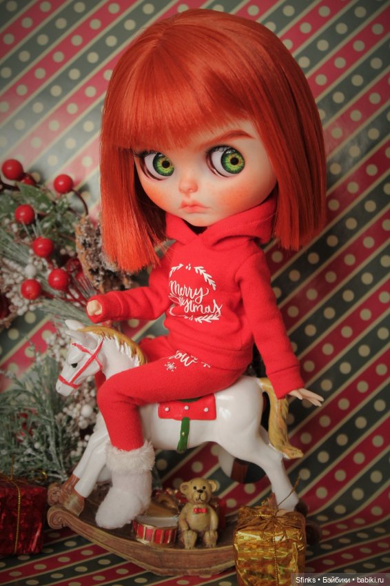 Сашка - сердитая мордашка